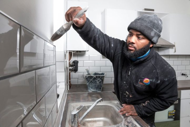 Ryan Jeffers decorating